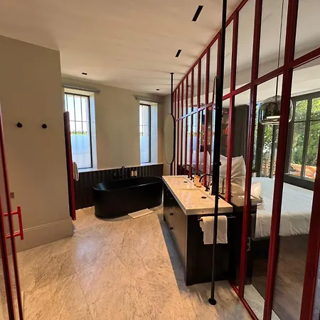 La Jasso Hotel, Maison De Famille Hotel
