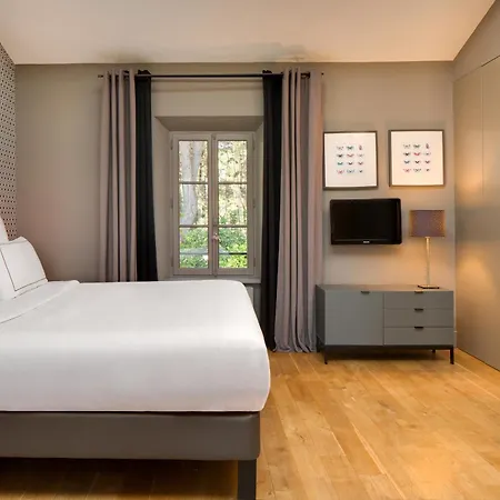 La Jasso Hotel, Maison De Famille * カルカソンヌ