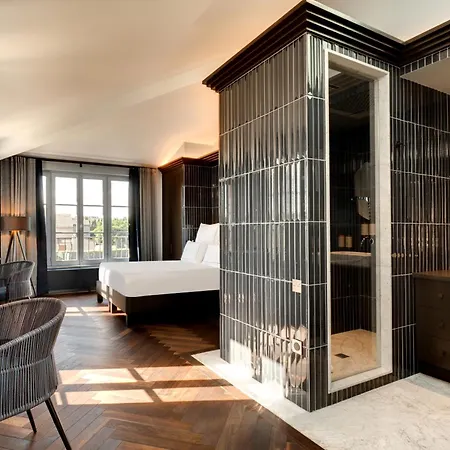 La Jasso Hotel, Maison De Famille ホテル