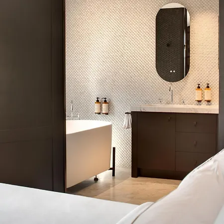 ホテル La Jasso Hotel, Maison De Famille カルカソンヌ