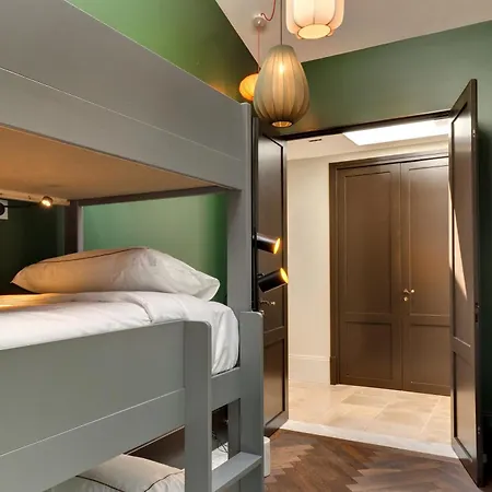 La Jasso Hotel, Maison De Famille ホテル