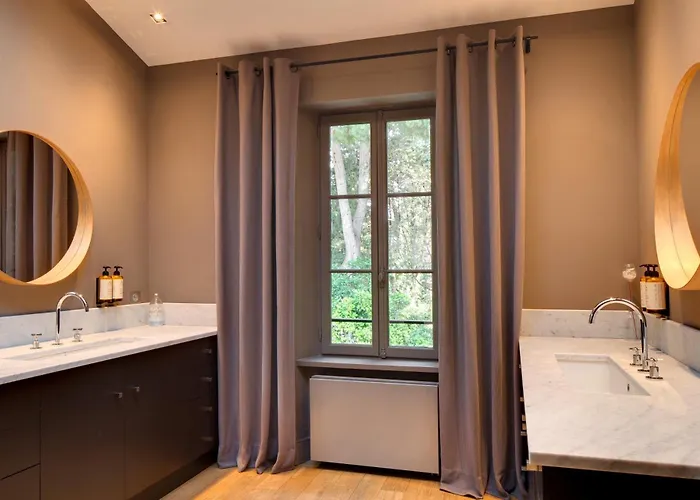 Hotel La Jasso Hotel, Maison De Famille *