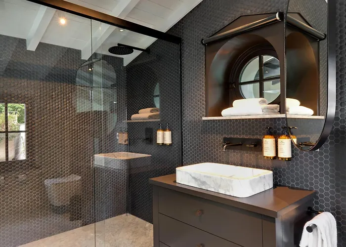 La Jasso Hotel, Maison De Famille * Carcassonne